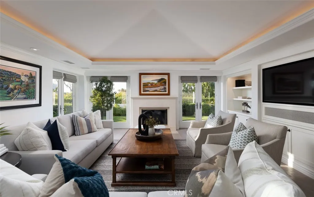 1905 Yacht Maria, Newport Beach, California 92660 home-pic-4